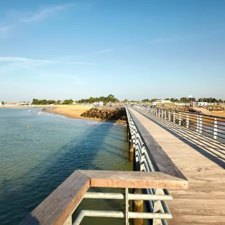 Hébergement de vacances Haven Of Peace 2 Steps From The Sea *