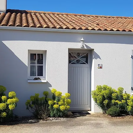 Tatil Evi Haven Of Peace 2 Steps From The Sea La Tranche-sur-Mer